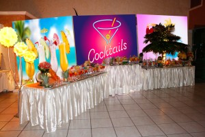 fondo cocteleria con 1 palma-copas